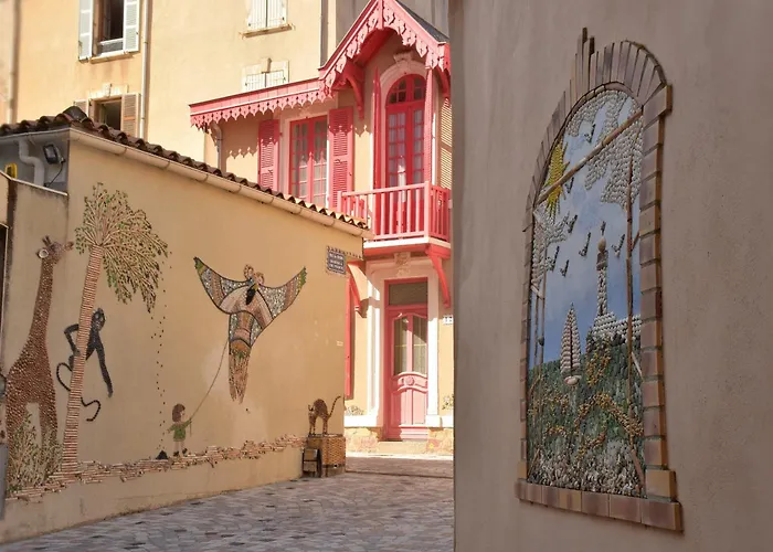 L Oliveraie - Piscine Chauffee Les Sables-dʼOlonne