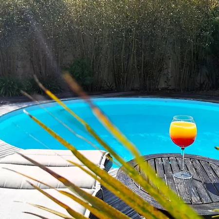 L Oliveraie - Piscine Chauffee Hébergement de vacances *